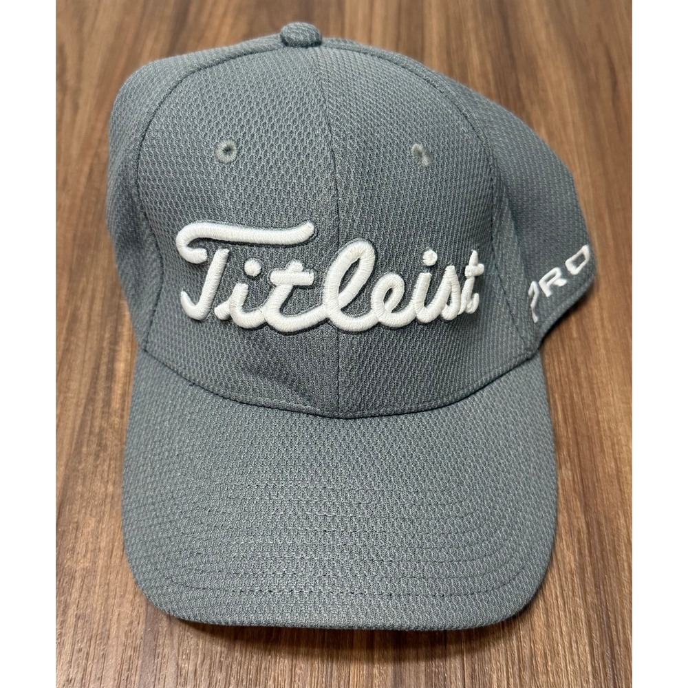 Titleist Pro V1 Footjoy Mens L/XL Grey Fitted Golf Hat Mesh Performance Cap